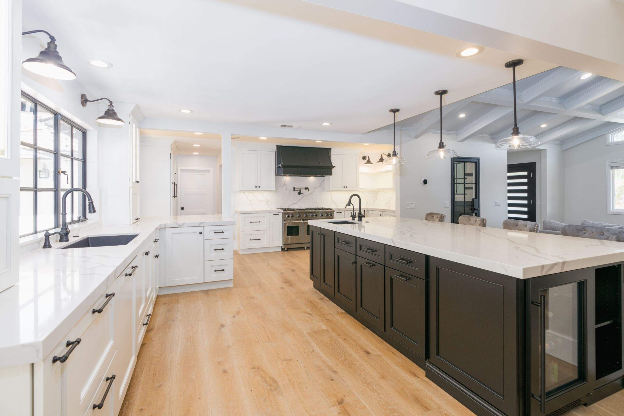 Kitchen_Button_Background 2048x1365 1